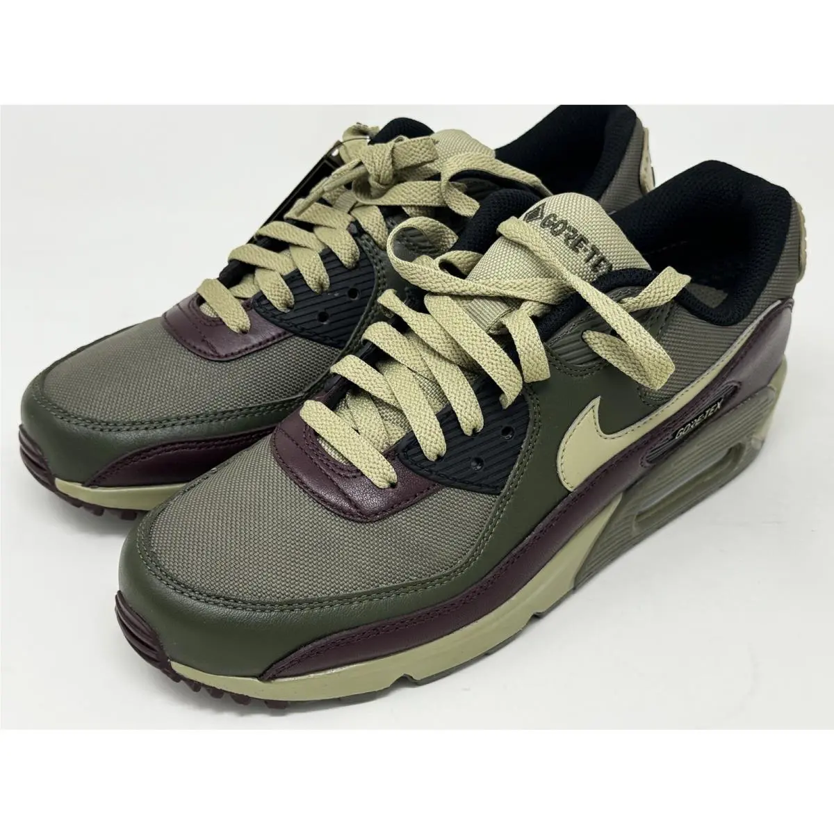 Nike Air Max 90 Gore-tex Medium Olive Mens Sneakers Winter FD5810-200 Sz 7