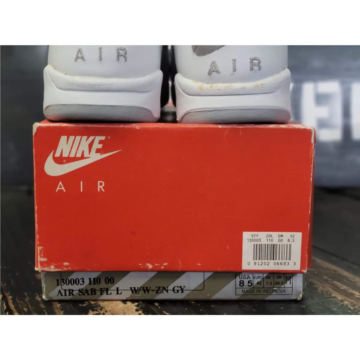 Nike shoes - White 6