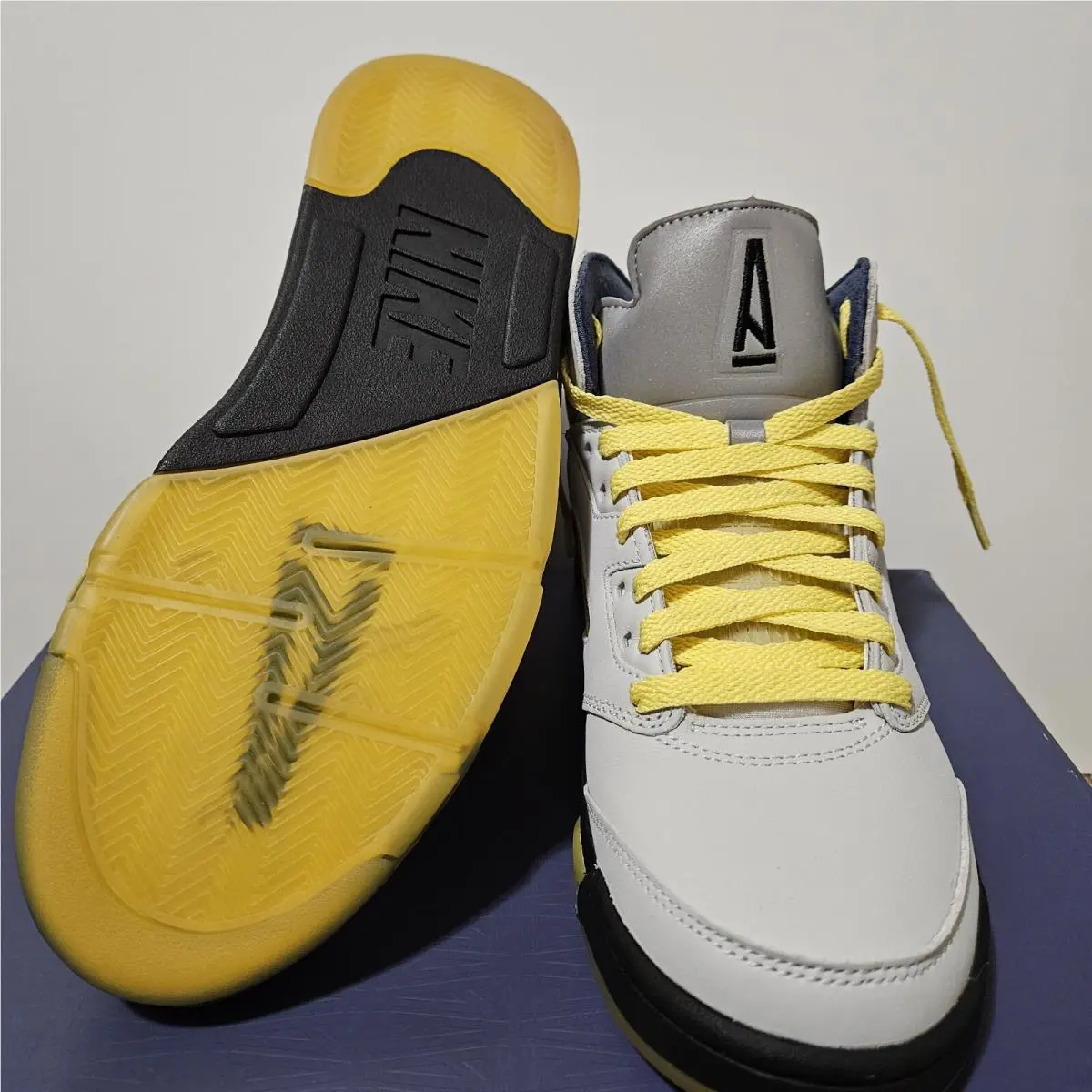 Nike shoes - Air Jordan 5 - Air - Ivory 6