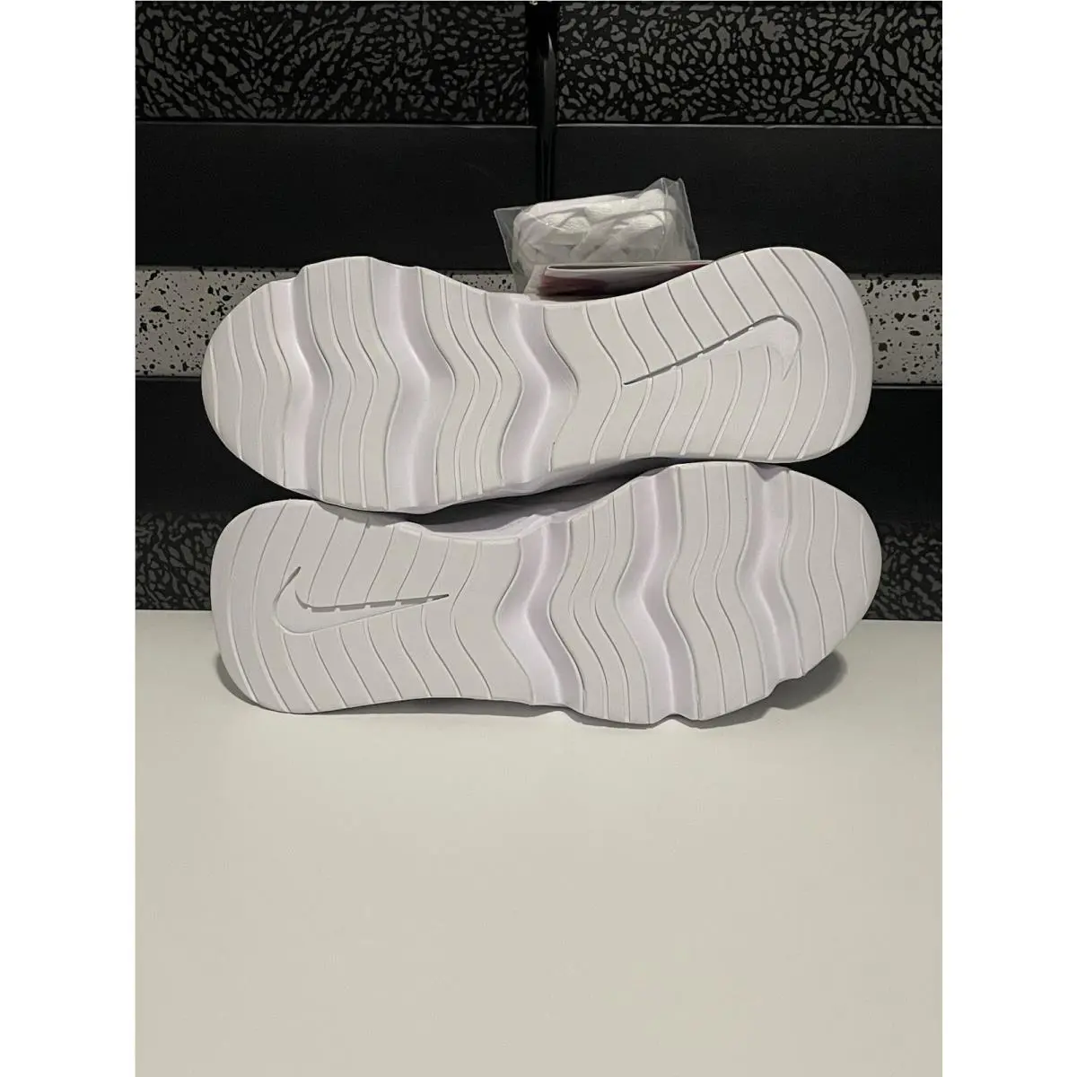 Nike shoes - W Nike RYZ 365 II - CU4874-100 - White/White 4