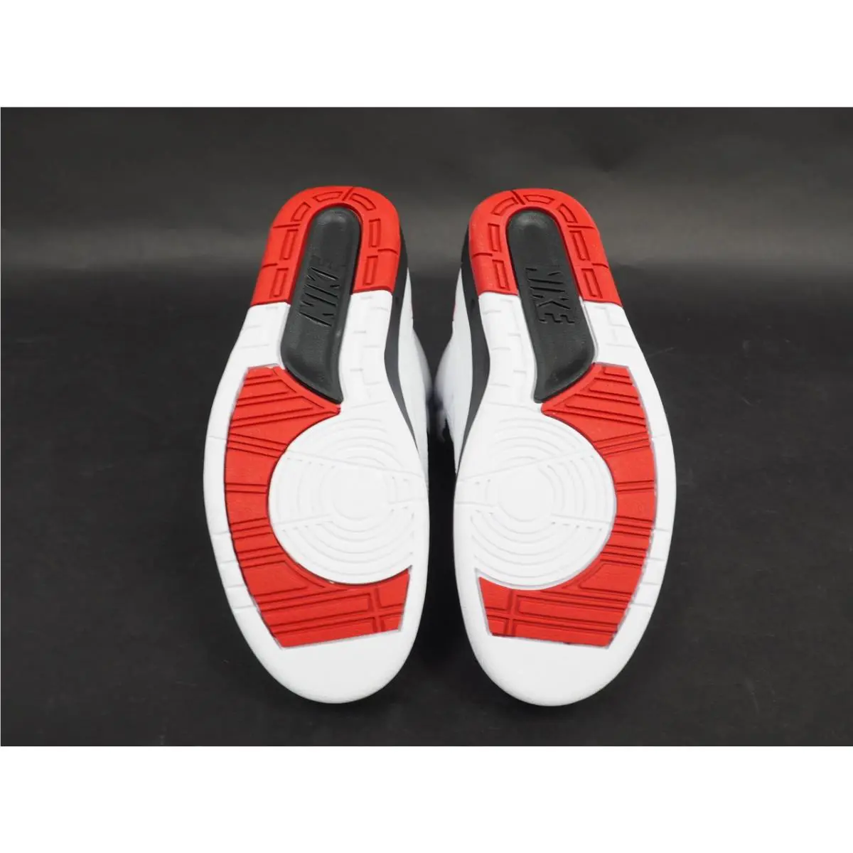 Nike shoes - White Black Red 9