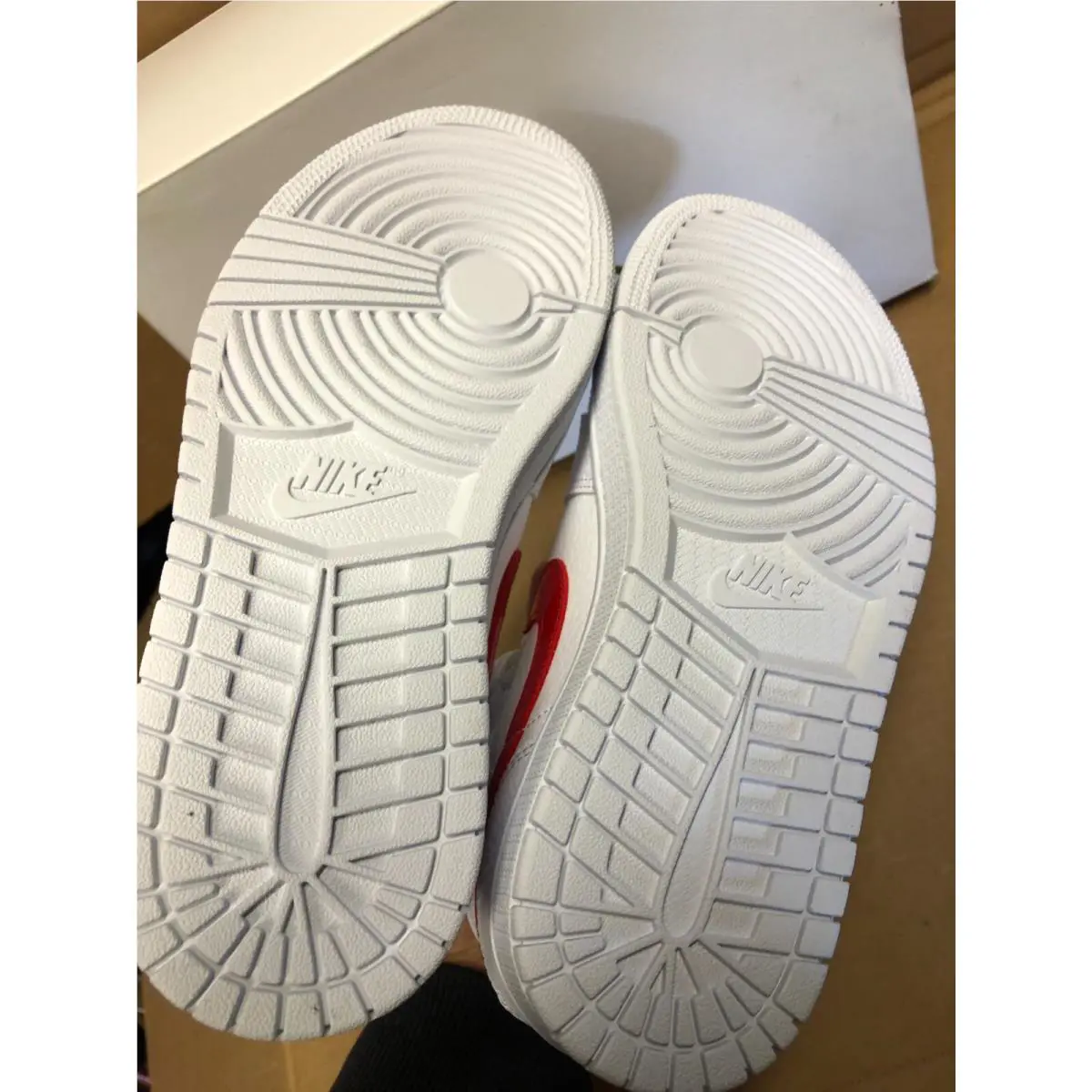 Nike shoes - BQ6472106 - BQ6472-106 - White (UPC: 194276338292) 3