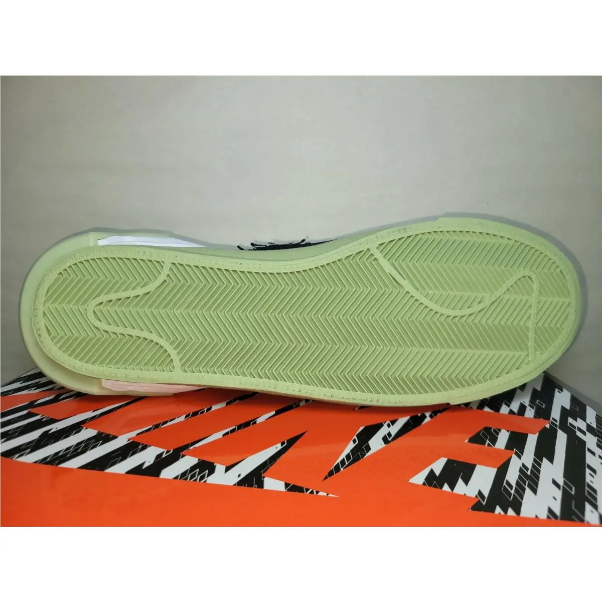 Nike shoes - D09373001 - D09373001 - Black (UPC: 195244733507) 7