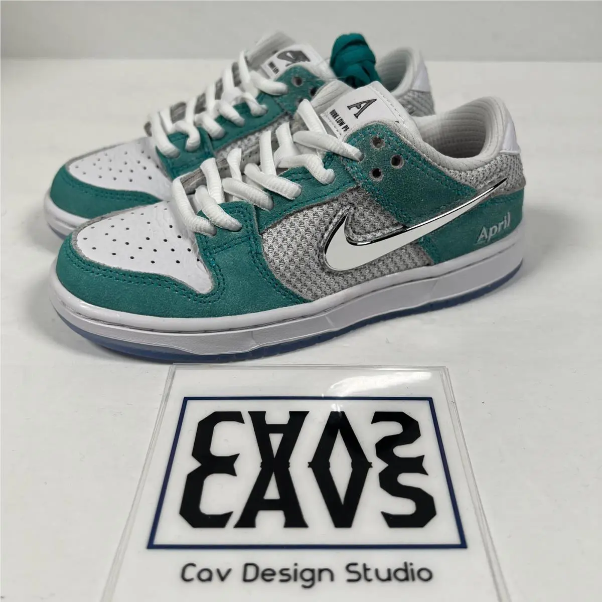 Nike shoes - SB Dunk - Dunk - Turbo Green (UPC: 196975971442) 3