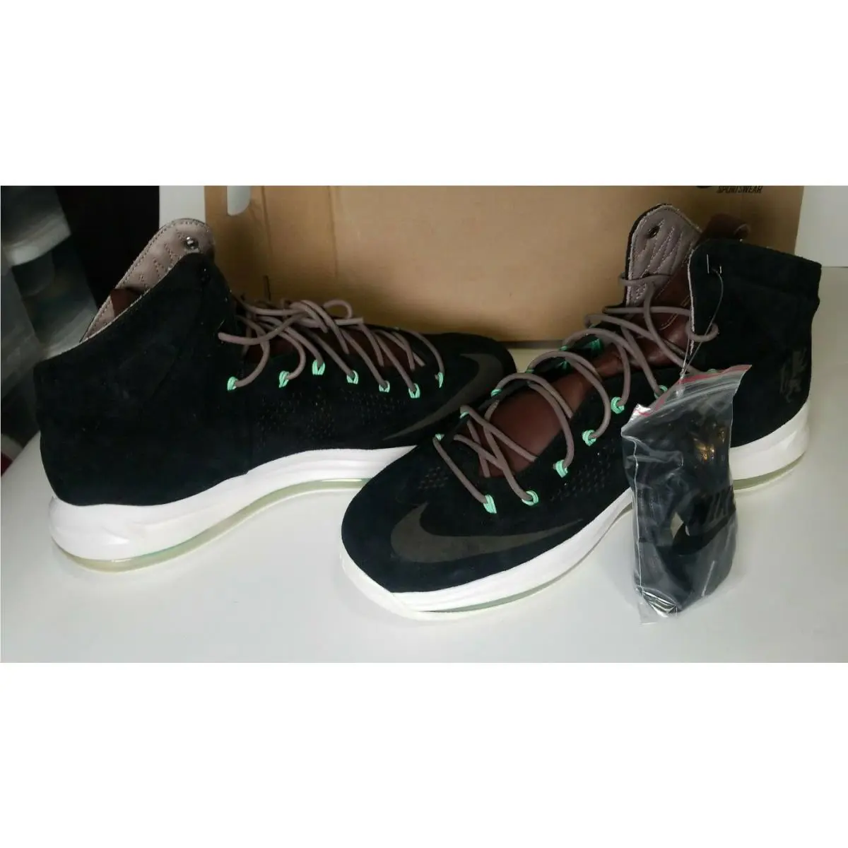 Nike shoes - Nike LeBron 10 - LeBron - Black 2