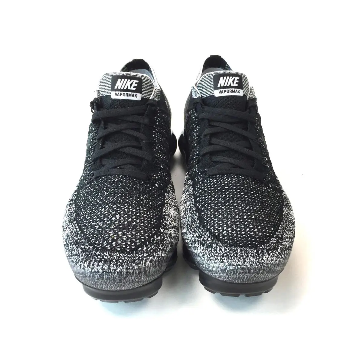 Nike shoes - Black 3