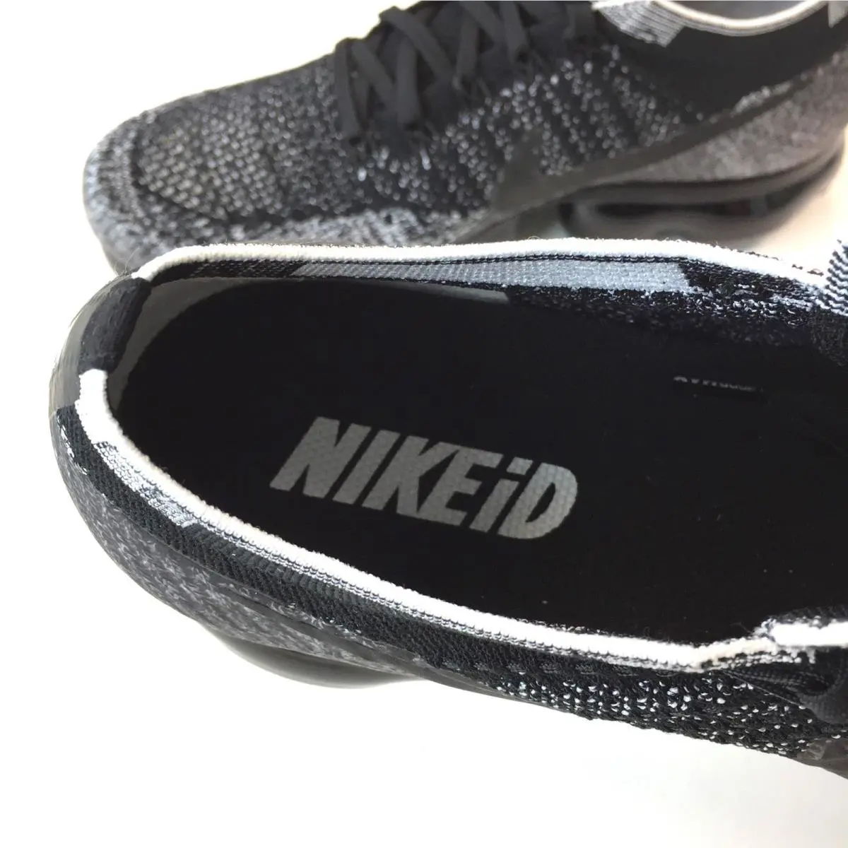 Nike shoes - Black 8