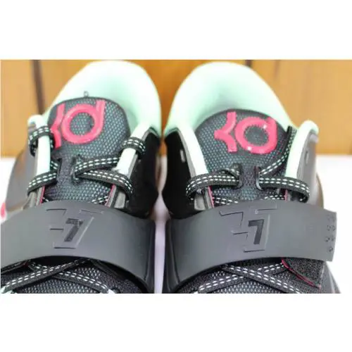 Nike shoes - ACTION RED, BLACK, MEDIUM MINT, VOLT (UPC: 886061472358) 7