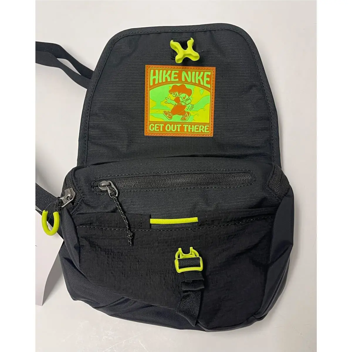 Hike Hip Pack Fanny Pack 4L Black Grey Atomic Green DJ9681-010 by Nike