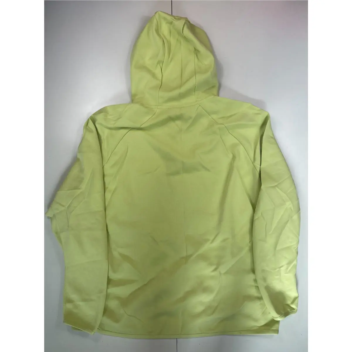 Nike clothing - Green (UPC: 193658810432) 0