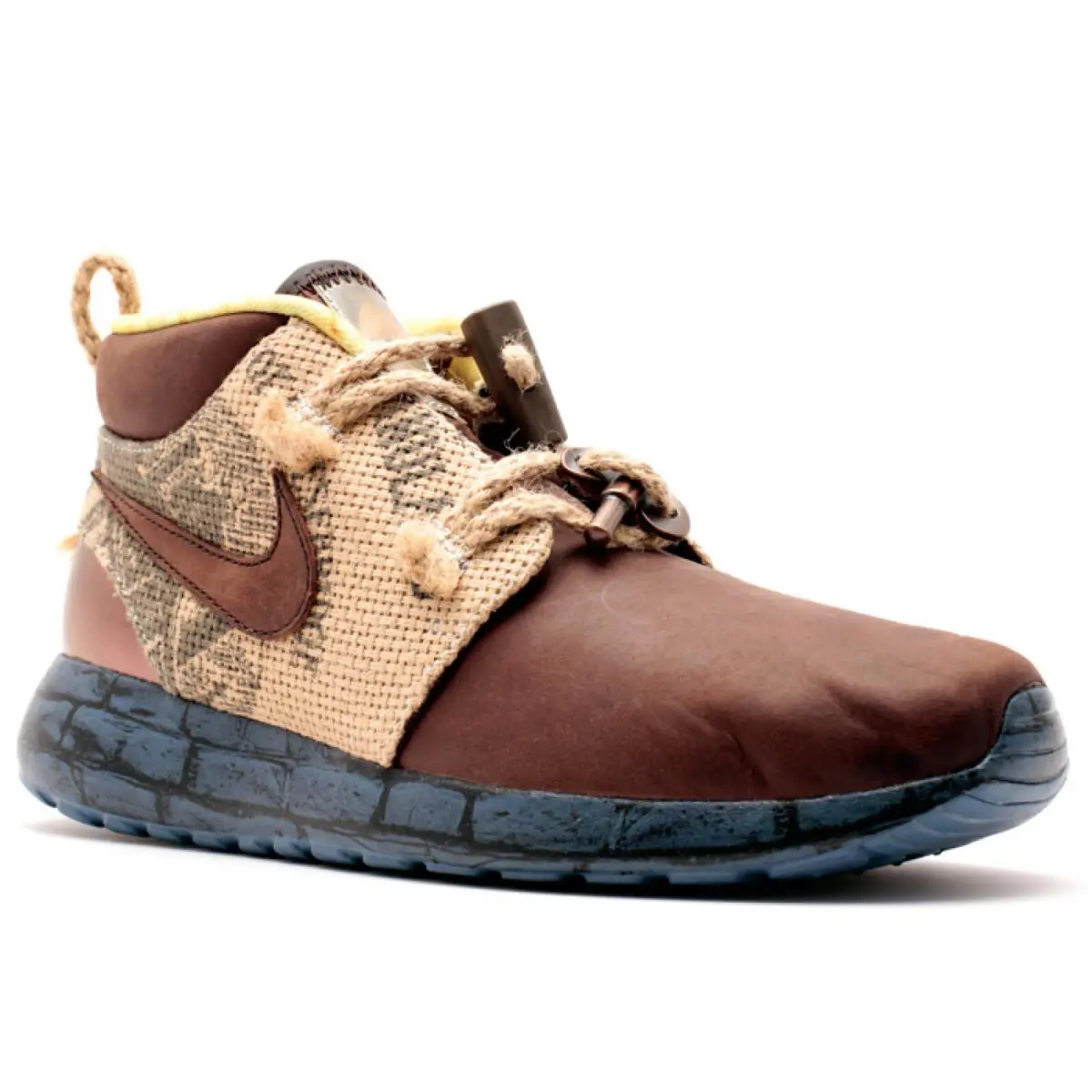 Nike Roshe Run Trollstrike Boxtrolls 748864-200 GS 4.5Y - Multicolor