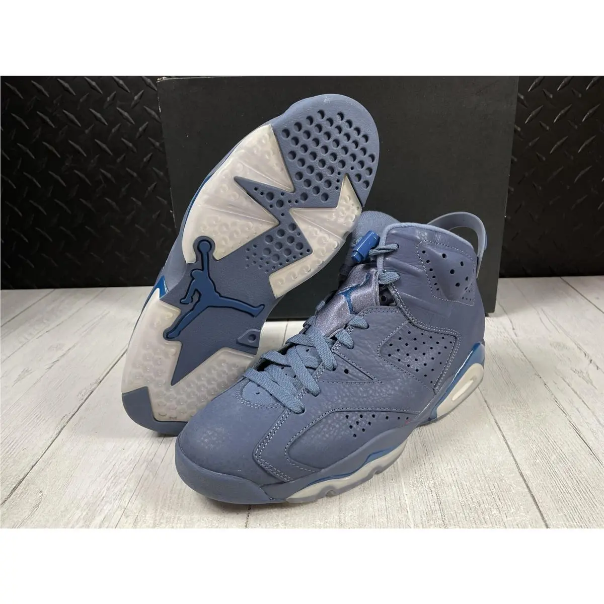 Nike shoes - Jordan 6 - 384664-400 - Blue (UPC: 0091201712854) 0