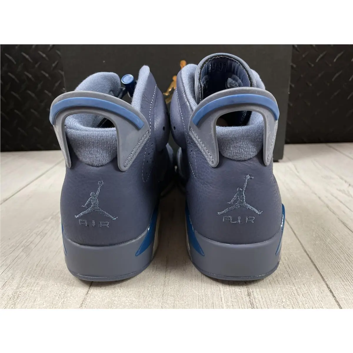 Nike shoes - Jordan 6 - 384664-400 - Blue (UPC: 0091201712854) 4
