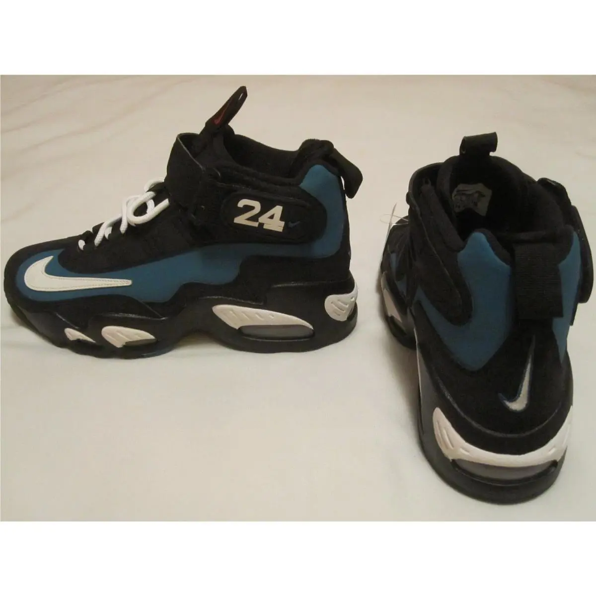 Nike shoes - Air Griffey Max 1 - Air Griffey Max - Black (UPC: 00886059942894) 8