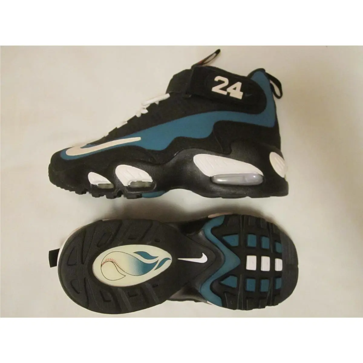 Nike shoes - Air Griffey Max 1 - Air Griffey Max - Black (UPC: 00886059942894) 10
