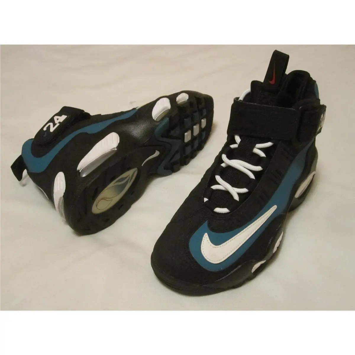 Nike shoes - Air Griffey Max 1 - Air Griffey Max - Black (UPC: 00886059942894) 16