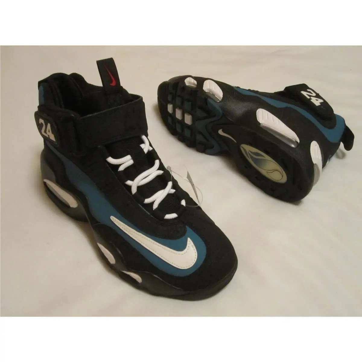 Nike shoes - Air Griffey Max 1 - Air Griffey Max - Black (UPC: 00886059942894) 18