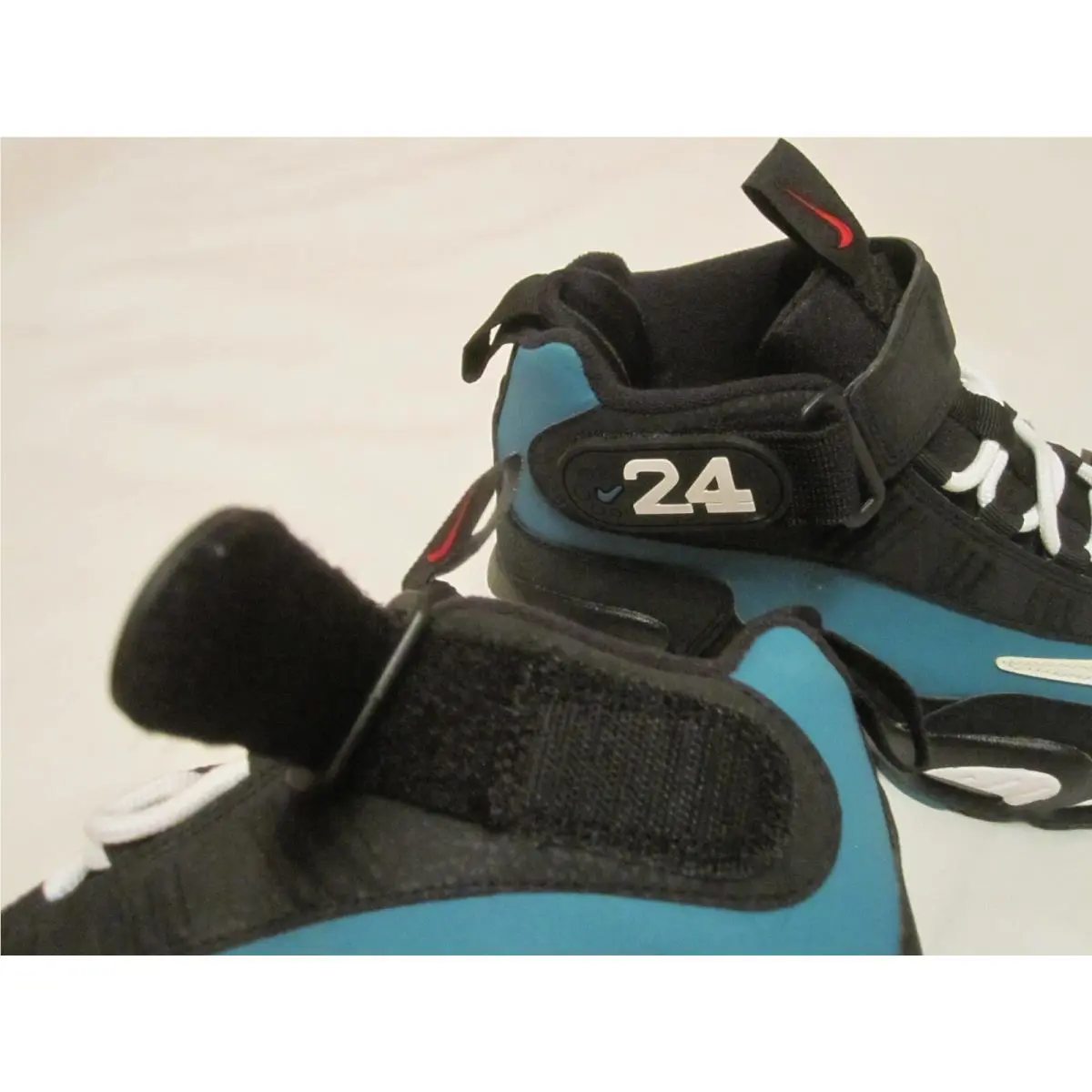 Nike shoes - Air Griffey Max 1 - Air Griffey Max - Black (UPC: 00886059942894) 12
