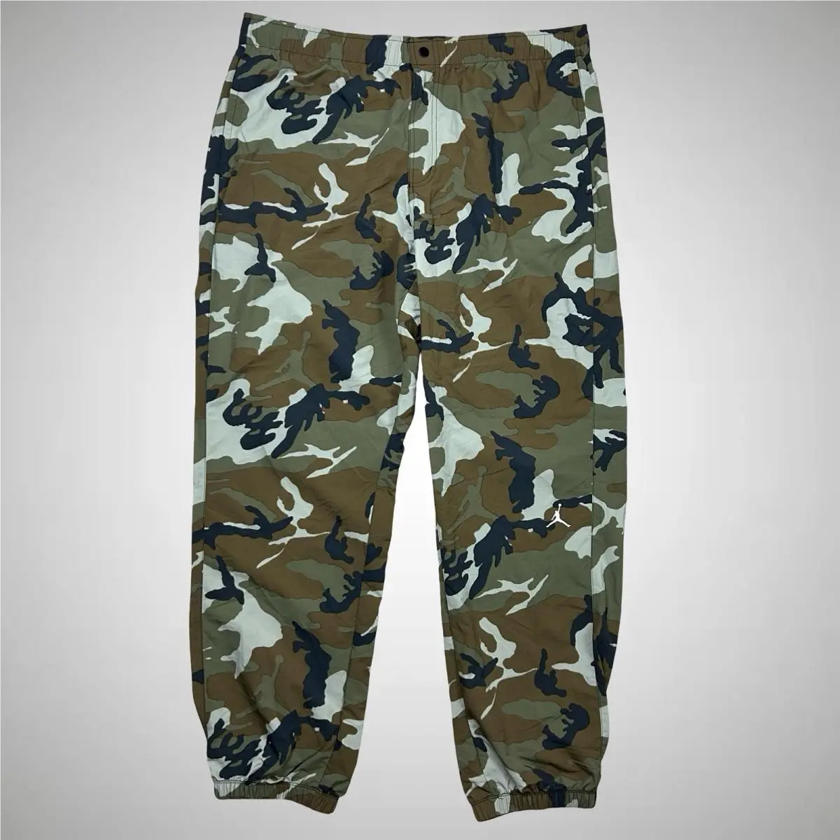 Nike clothing - FZ3529-380 - FZ3529-380 FZ3529 - Camo (UPC: 197601300667) 0