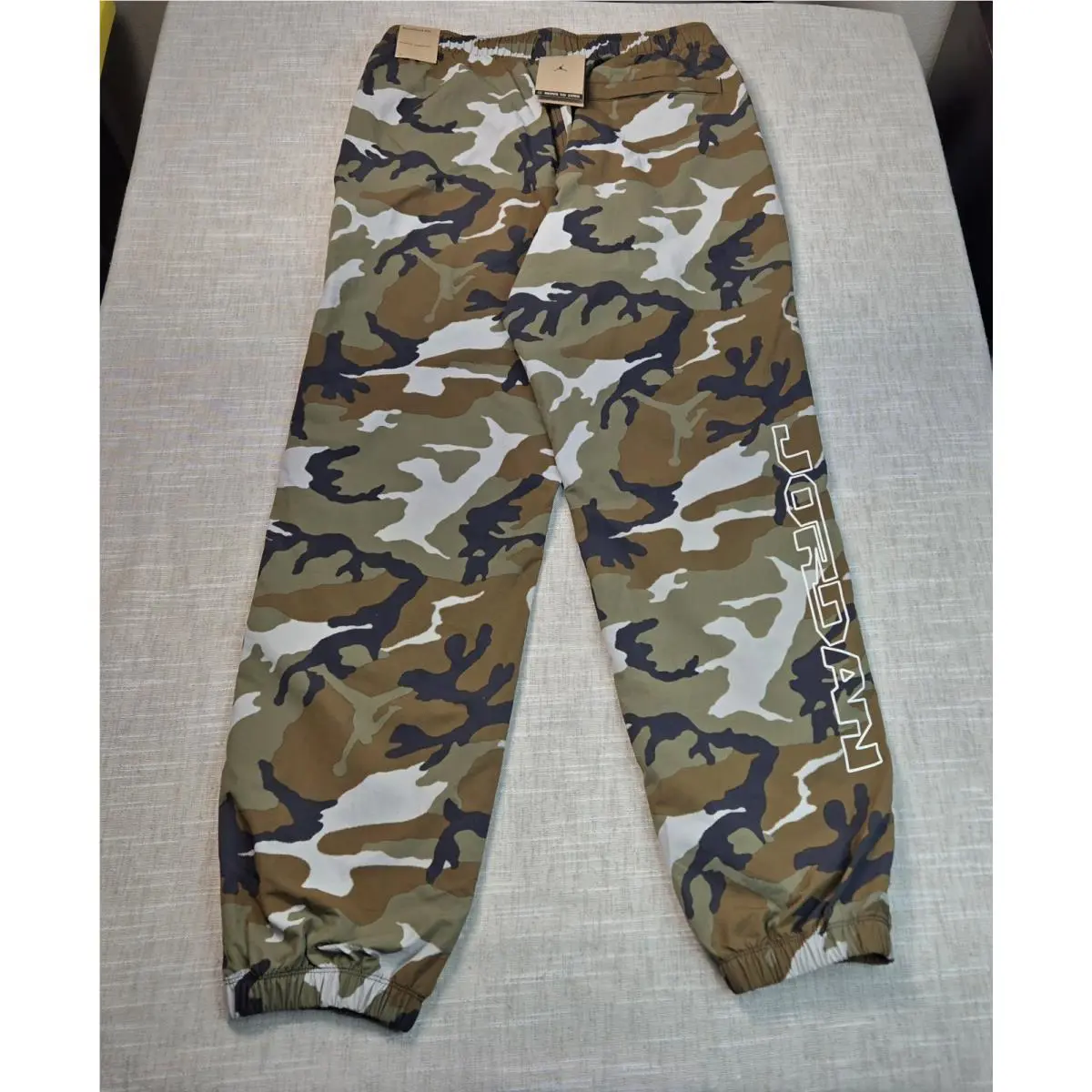 Nike clothing - FZ3529-380 - FZ3529-380 FZ3529 - Camo (UPC: 197601300667) 1