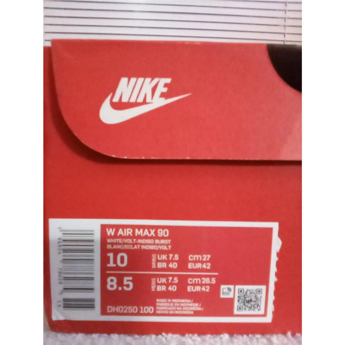 Nike shoes - AIR MAX 90 - AIR MAX - White/Volt Indigo 4