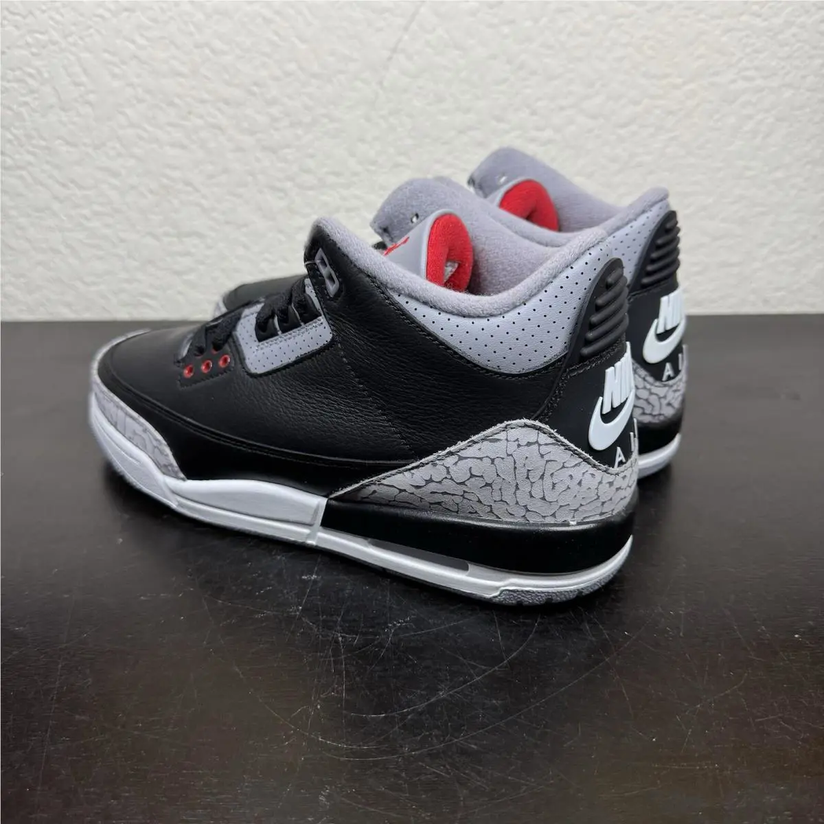 Nike shoes - Air Jordan Retro - Air Retro - Black Cement 4