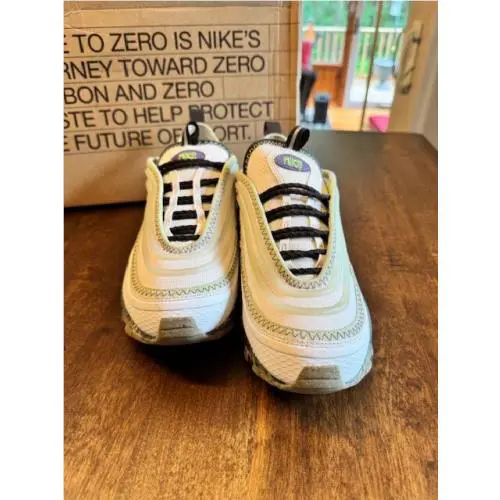 Nike shoes - Green 0