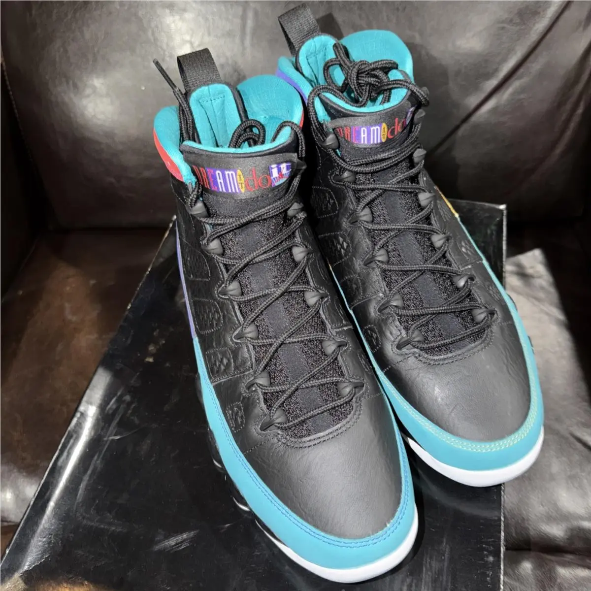 Nike shoes - Air Jordan 9 - Air - 302370-065 - Black (UPC: 0886915676918) 1