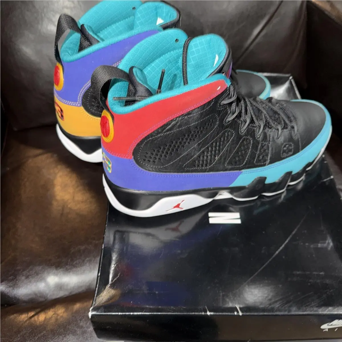 Nike shoes - Air Jordan 9 - Air - 302370-065 - Black (UPC: 0886915676918) 7