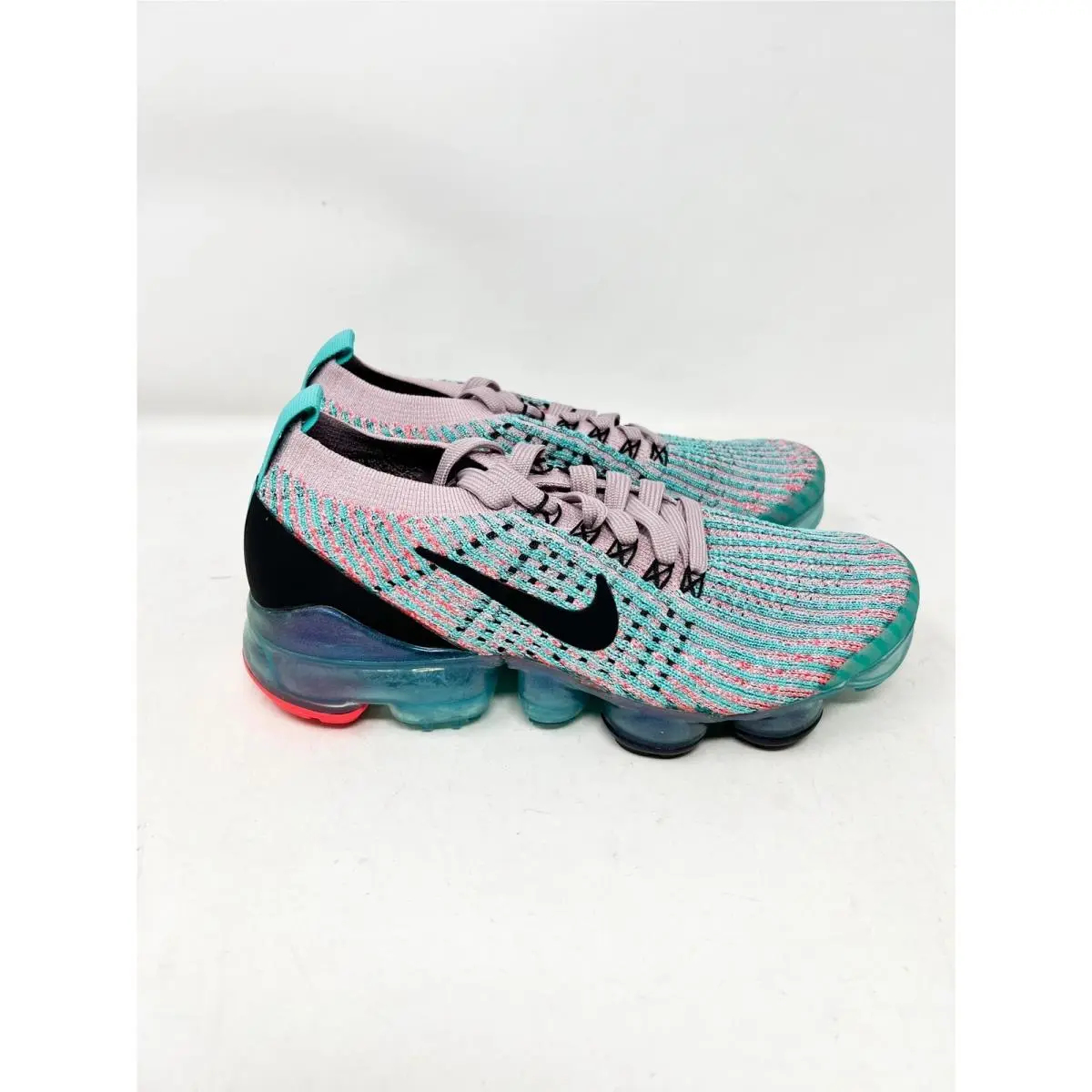 Nike shoes - Nike Air VaporMax Flyknit - Air VaporMax Flyknit - AJ6910500 - Multicoloured 3