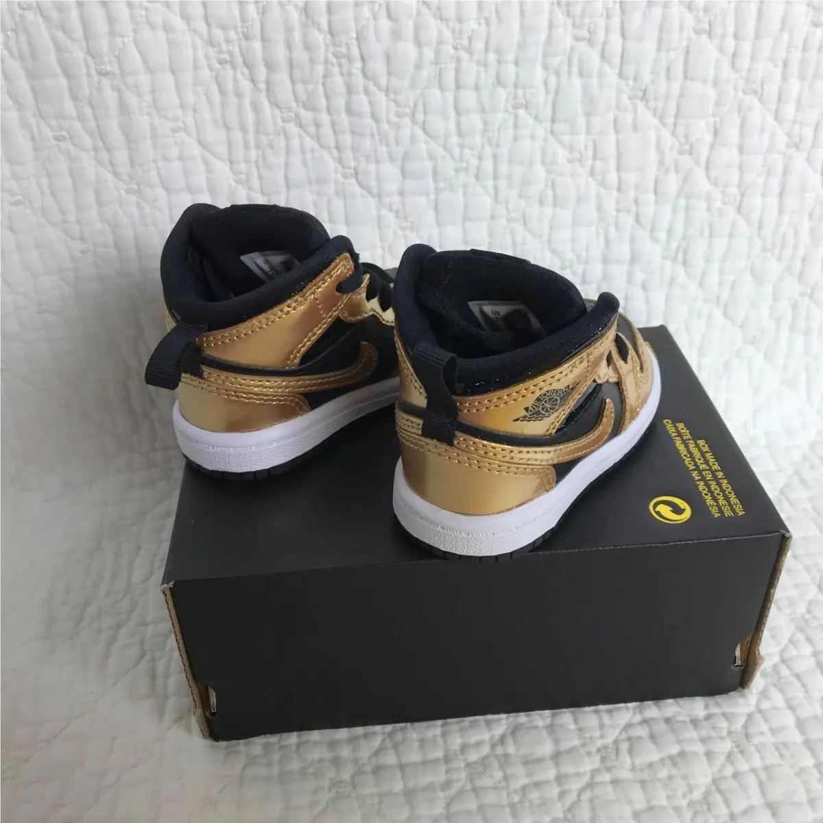 Nike shoes - DR6969-071 - DR6969-071 - Black/metallic gold /White 8