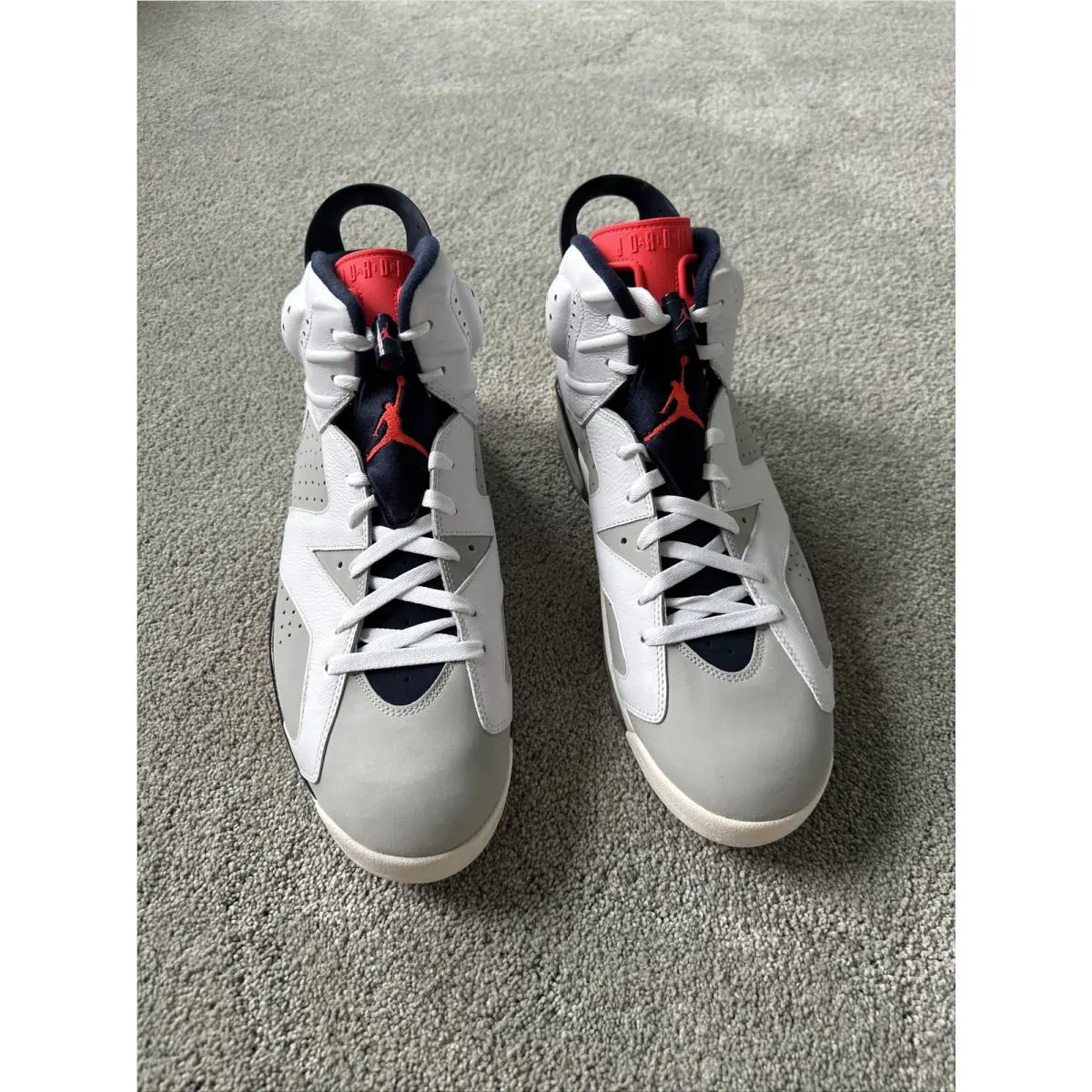 Nike shoes - Jordan 6 - White 2