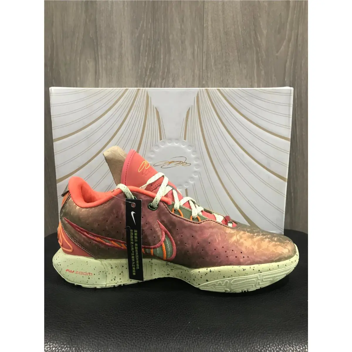 Nike shoes - Ember Glow/Elemental Gold (UPC: 196969658984) 2
