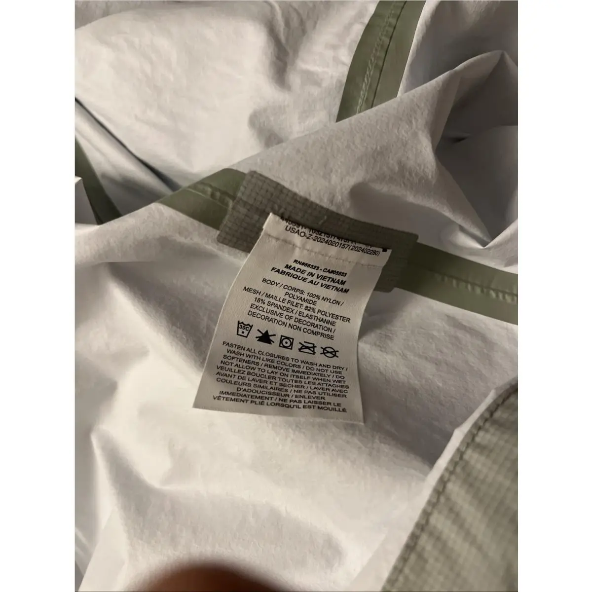 Nike clothing - Nike Running Division Aerogami - Running Division Aerogami - FZ0622370 - Green (UPC: 0197598900031) 14