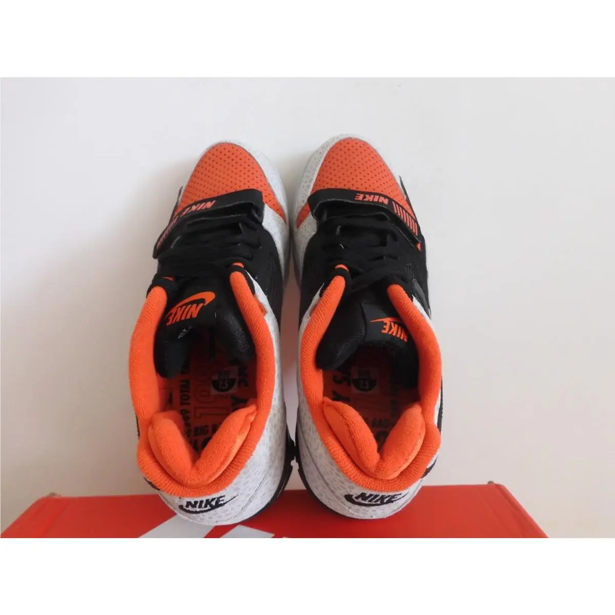 Nike shoes - Nike Air Trainer 2 - Air Trainer - 632193-002 - Black (UPC: 826220057040) 4