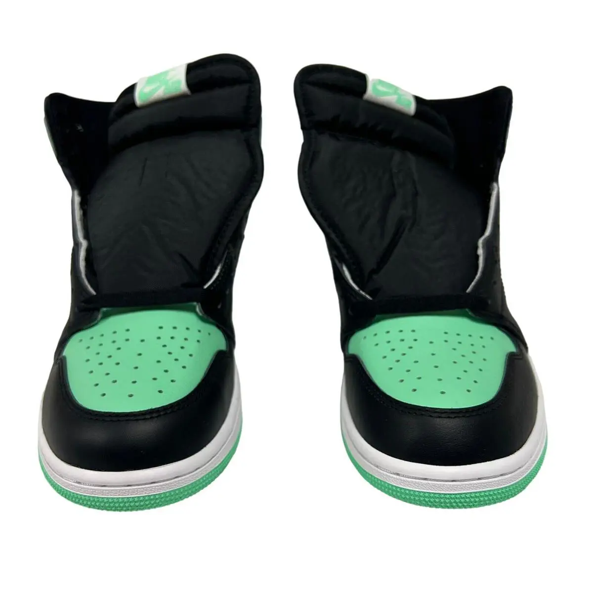 Nike shoes - Green 3