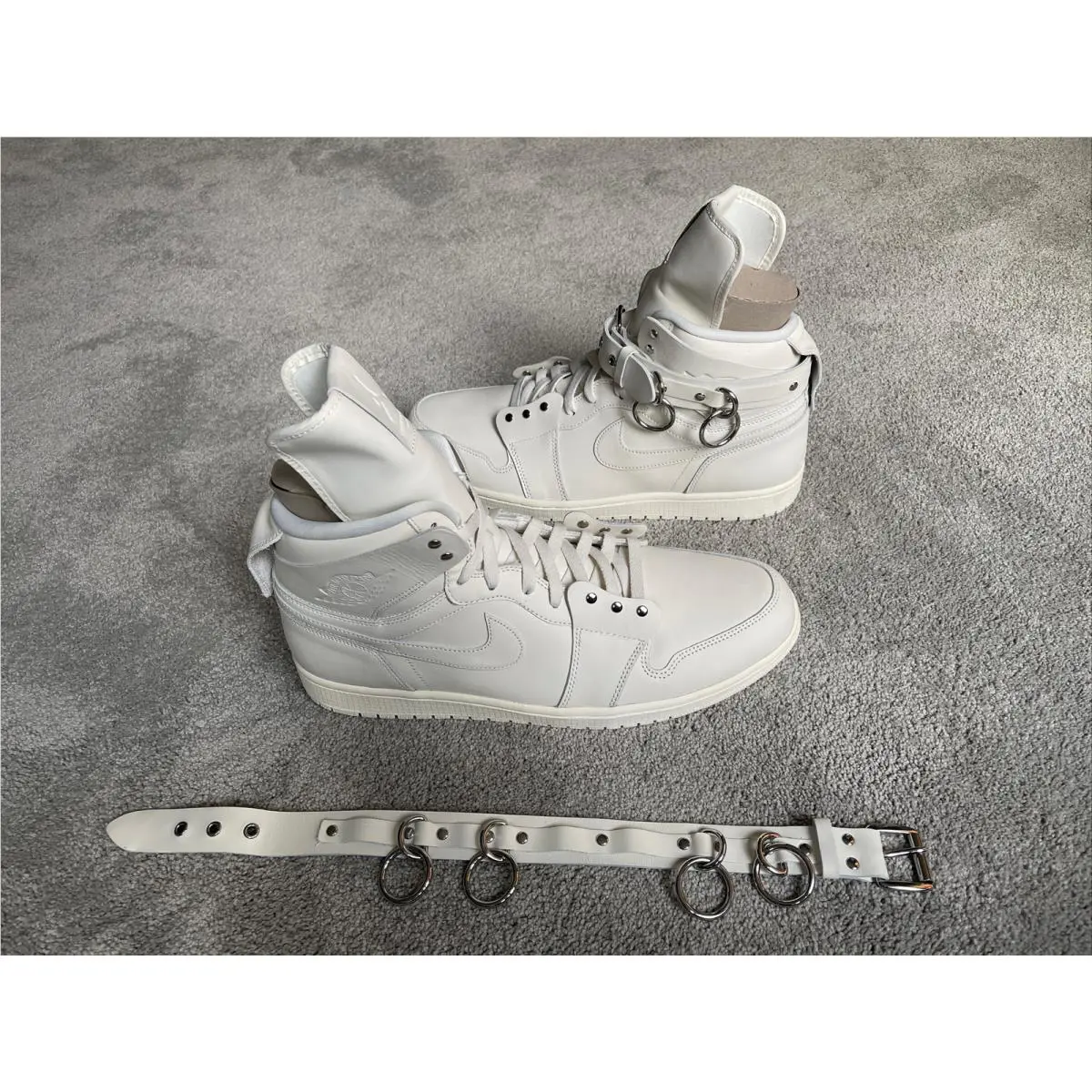 Nike shoes - Jordan 1 - White 9