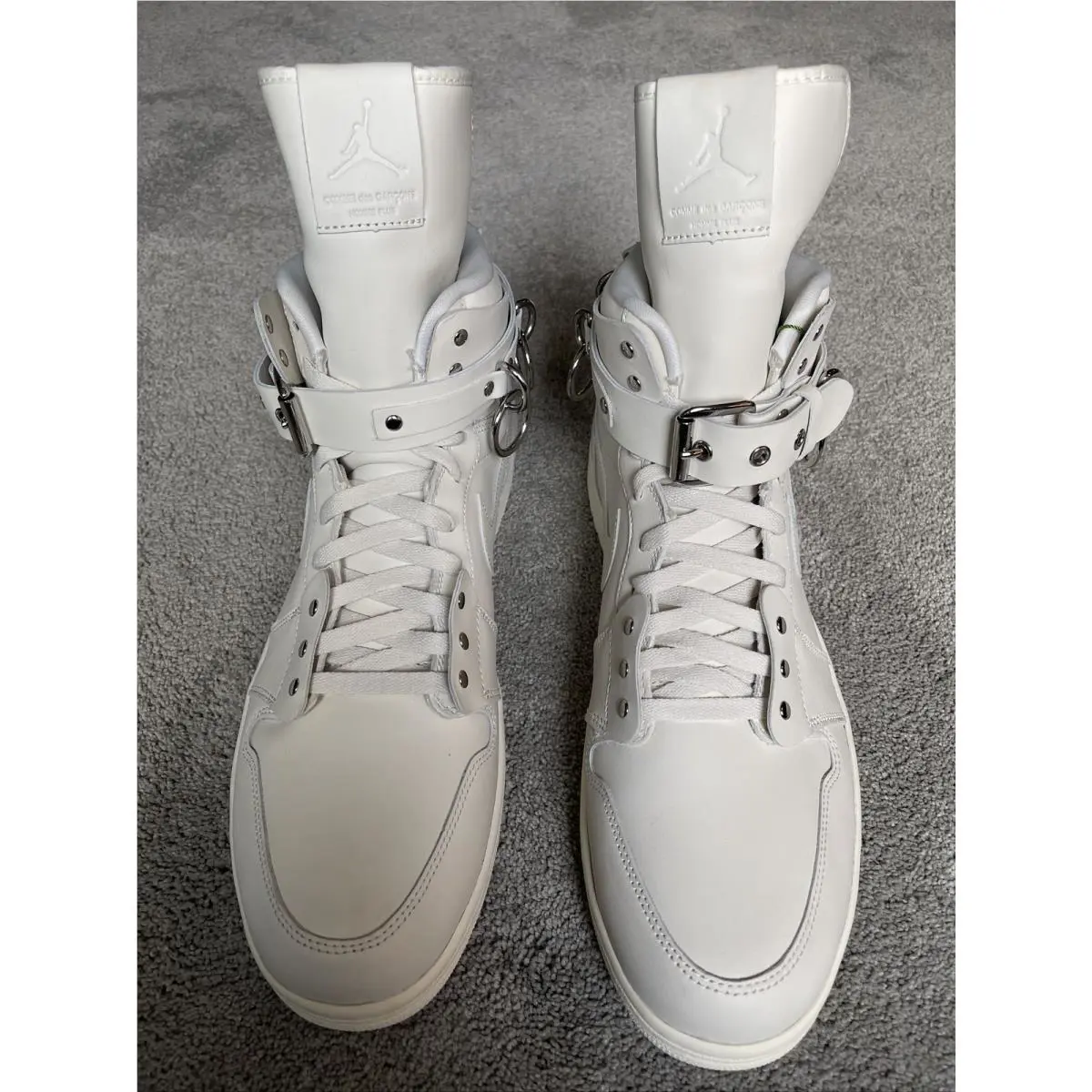 Nike shoes - Jordan 1 - White 2