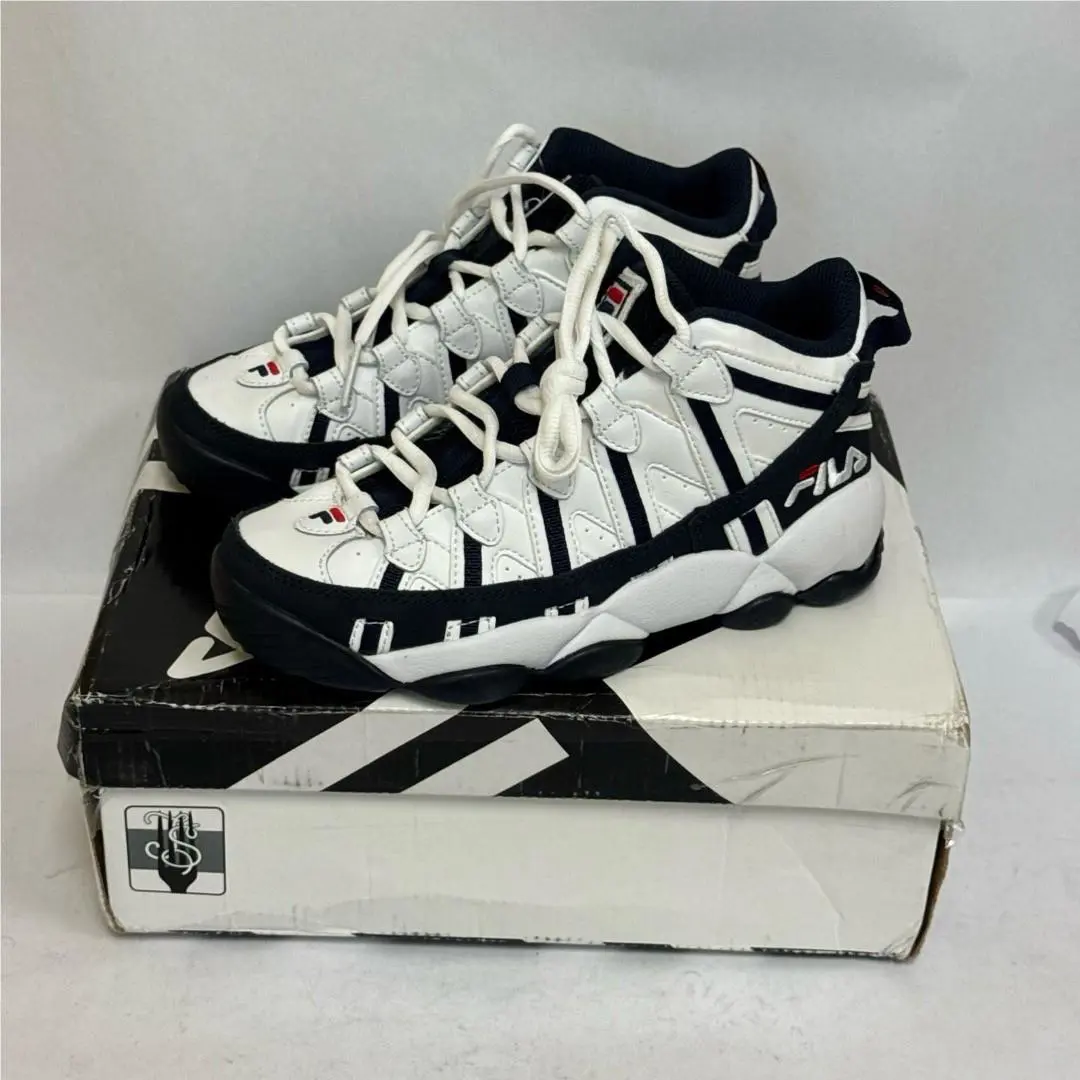 Fila shoes - Red (UPC: 723567449784) 1