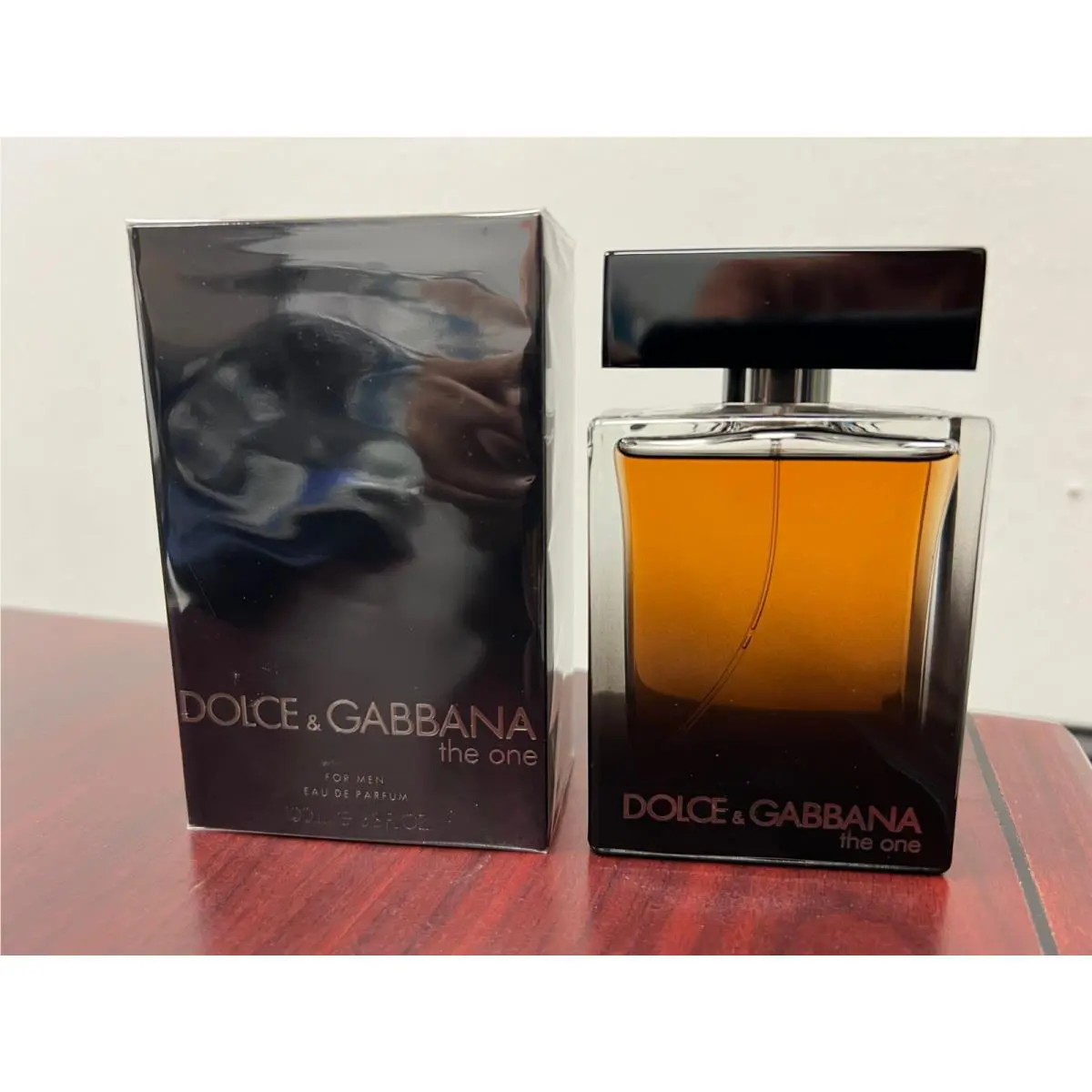 Dolce Gabbana The One For Men 3.3 FL Oz/ 100 ML Eau De Parfum Spray Box