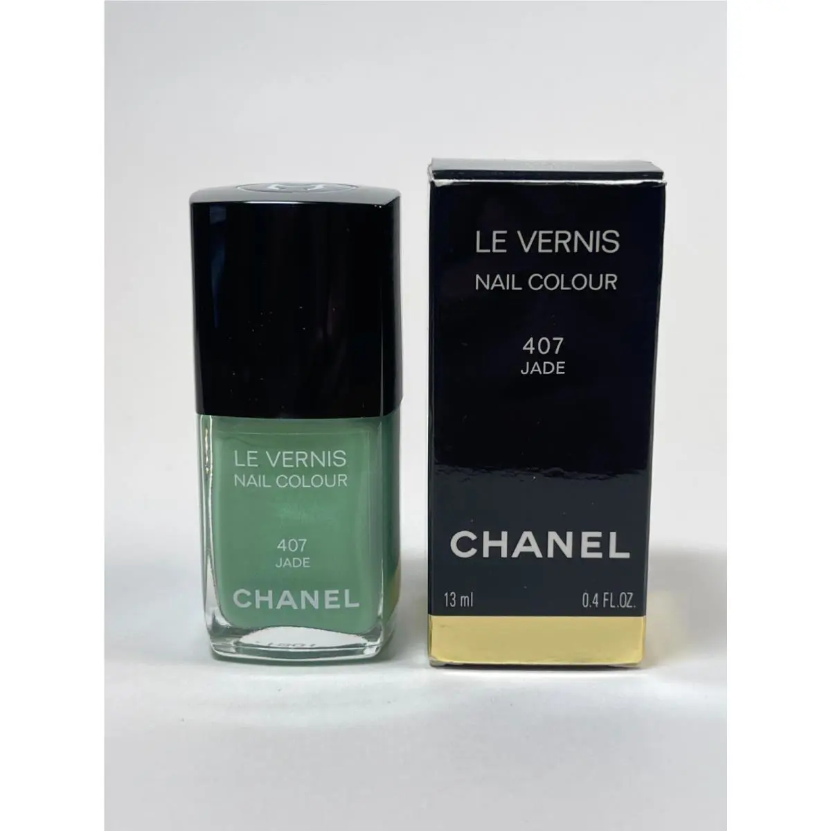 Chanel Jade 407 Nail Polish Rare Green Shimmer Boxed