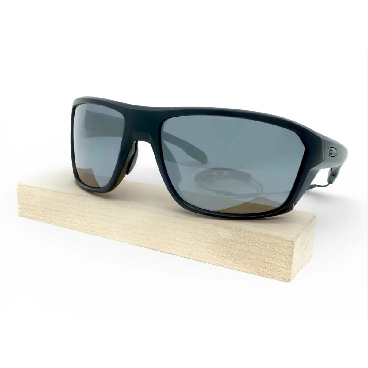 OO9416-24 Unisex  Split Shot Polarized Sunglasses by Oakley