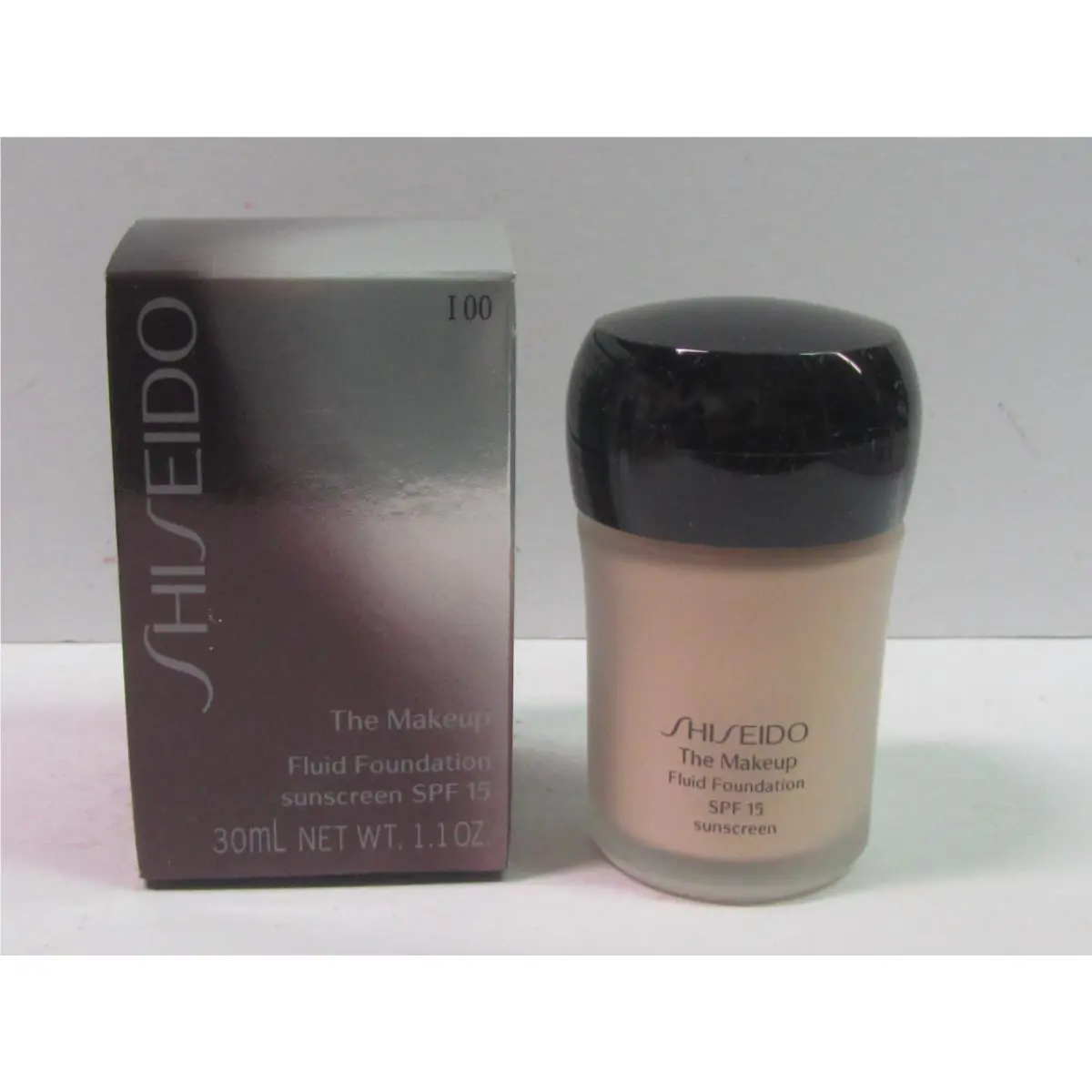 Shiseido The Makeup Fluid Foundation Spf 15 Color I00 Very Light Ivory 1.1 oz
