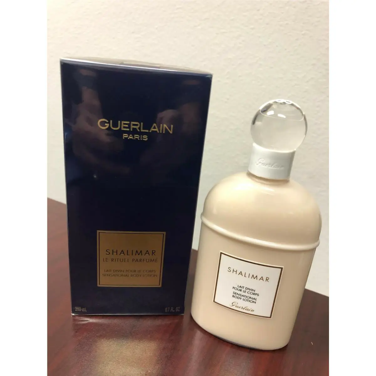 Shalimar by Guerlain 6.7 FL oz / 200 ML Sensational Body Lotion In Box