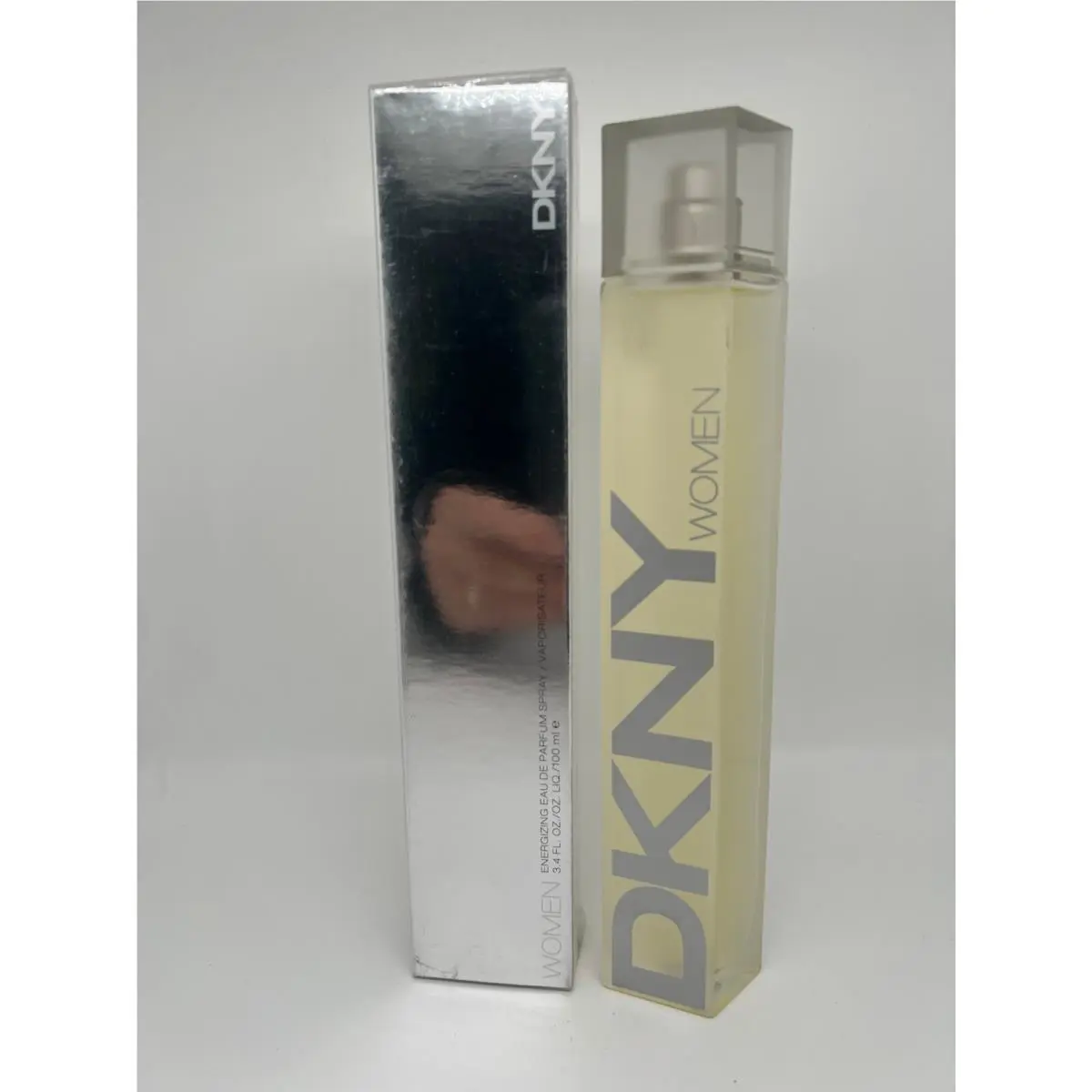 Dkny Women by Donna Karan 3.4 FL oz / 100 ML Energizing Eau De Parfum Spray