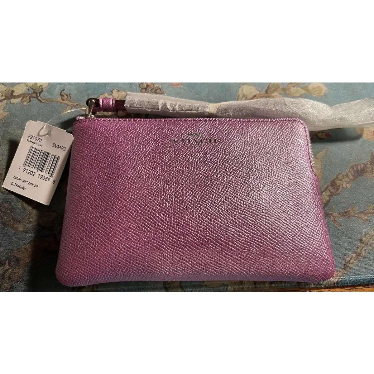 Coach Wristlet Lilac/lavender Sparkle Leather F21070 Dustbag