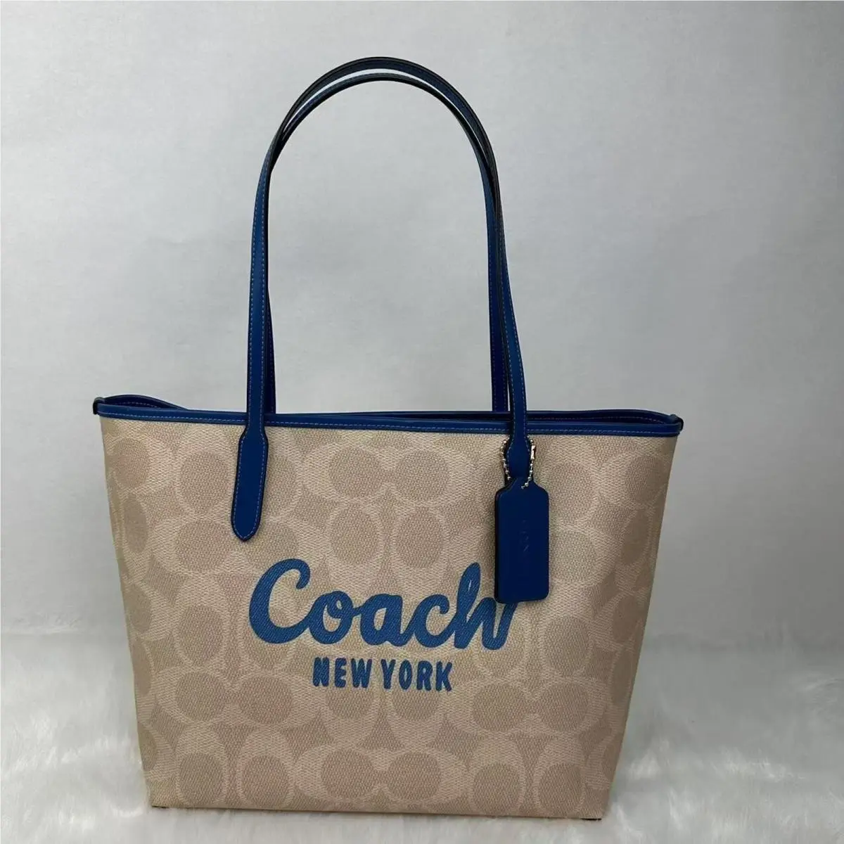 Coach City Tote Bag Signature Canvas W Coach Graphic Sand/pacific Blue CY705