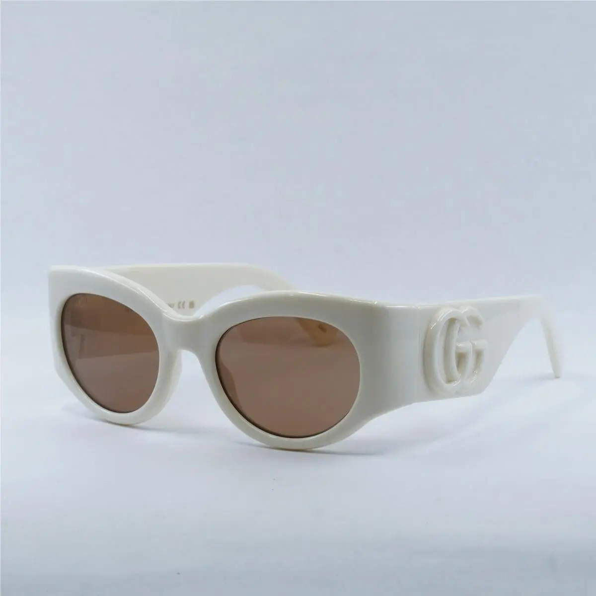GG1544S 004 Ivory/brown 53-21-140 Sunglasses by Gucci
