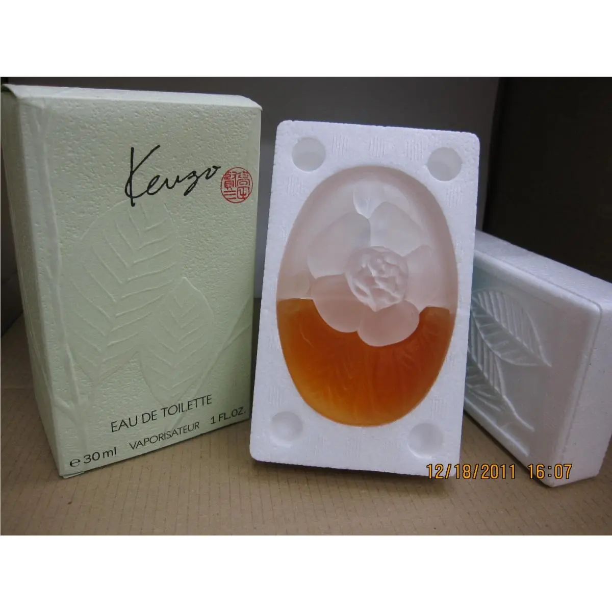 Vintage Kenzo by Kenzo 1.0 FL Oz/ 30 ML Eau De Toilette Spray Box