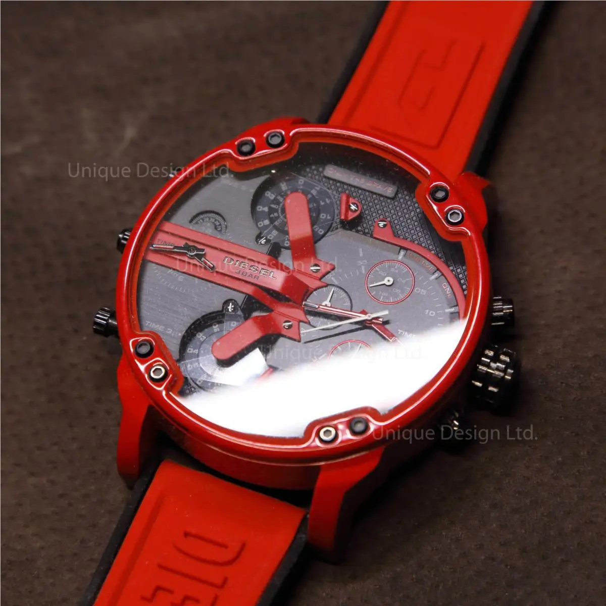 US Diesel DZ7431 Men`s MR Daddy 2.0 Rubber Strap Watch Gift Men Women Gift
